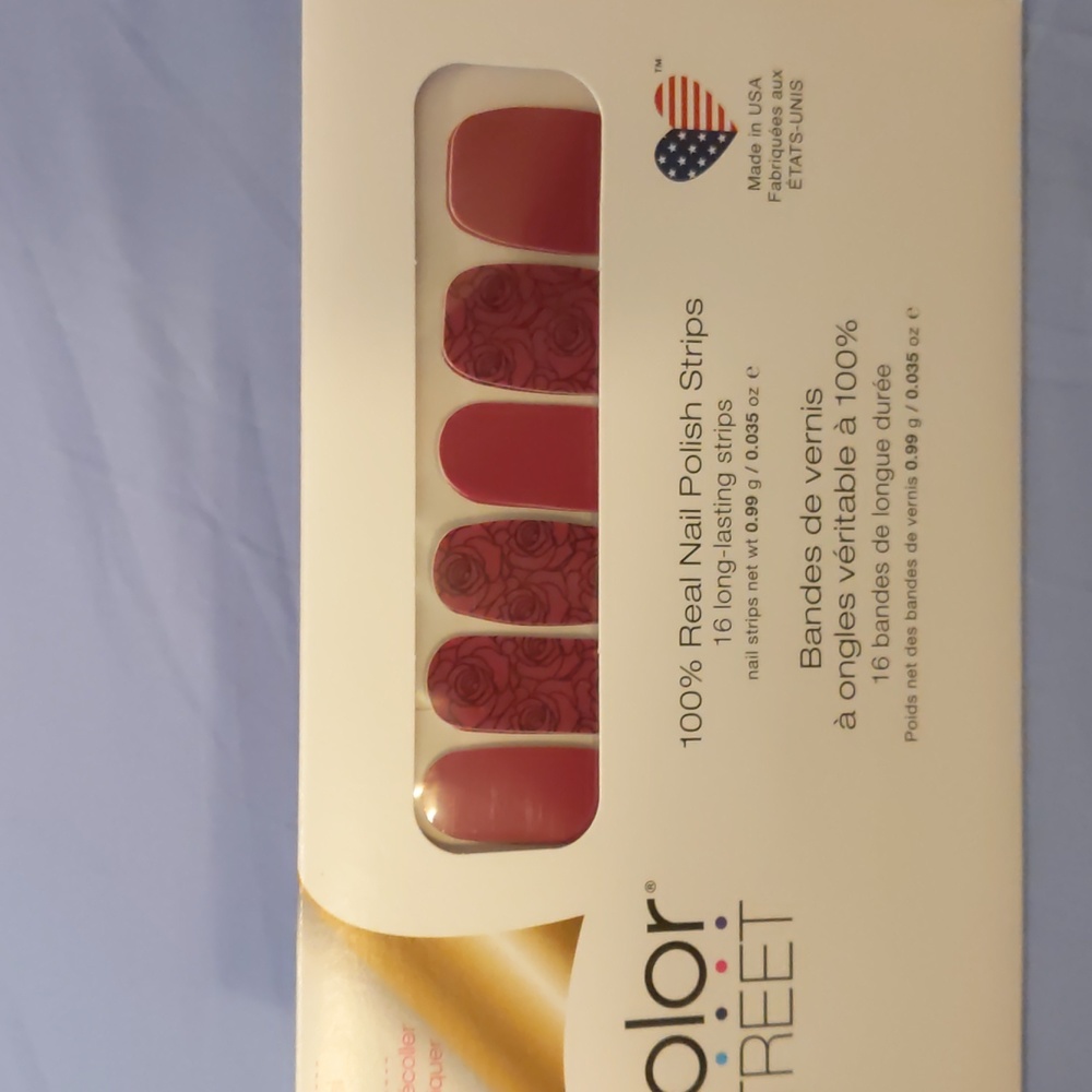 Color Street Nail Strips - Rose Goes